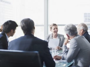 Women in supply fare better in large firms - Gartner report