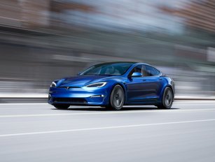 Tesla blames China lockdowns & supply disruption for Q2 woes